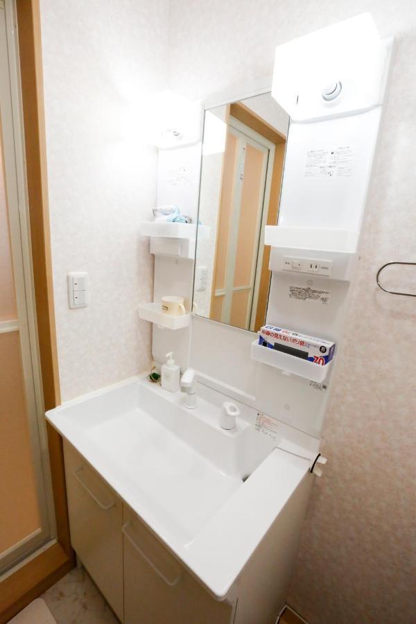 Tokyo Enjoy Hotel Екстер'єр фото